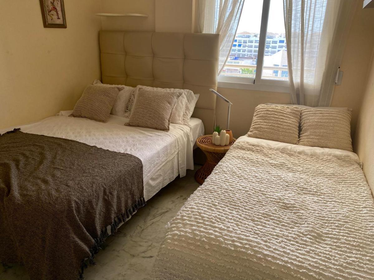 Exclusive Puerto Banus Beach Apartment Free Parking Wifi & Swimming Pool Marbella Eksteriør bilde